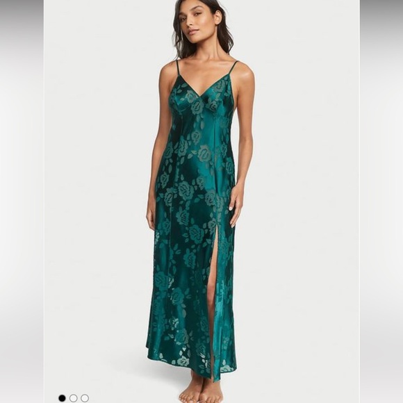 Victoria Secret Archive Burnout Slip dress NWT - Picture 1 of 6